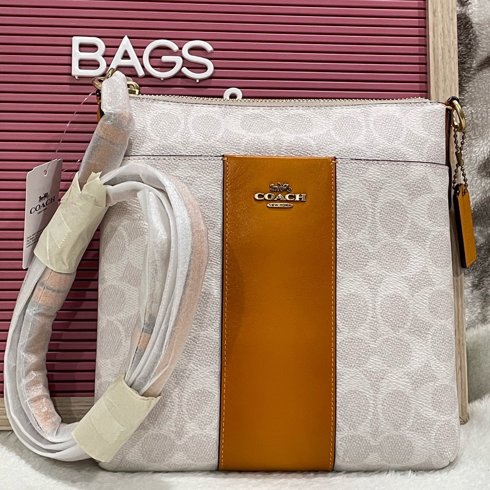 🌼Lowest Price🌼Coach Kitt Messenger Crossbody